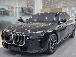 2026 BMW 7 серии 740 xDrive VII (G70) Рестайлинг, чёрный, 17000000 рублей, вид 1