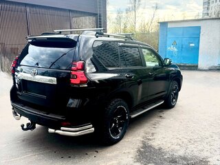 2012 Toyota Land Cruiser Prado 150 Series, чёрный, 4000000 рублей, вид 3