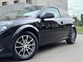 2010 Opel Astra GTC H Рестайлинг, чёрный, 590000 рублей - вид 2