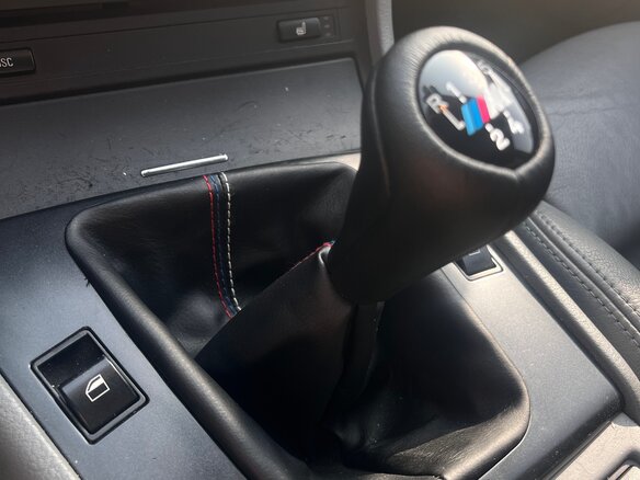 2004 BMW 3 серии 320i IV (E46) Рестайлинг, серебристый, 1200000 рублей - вид 13