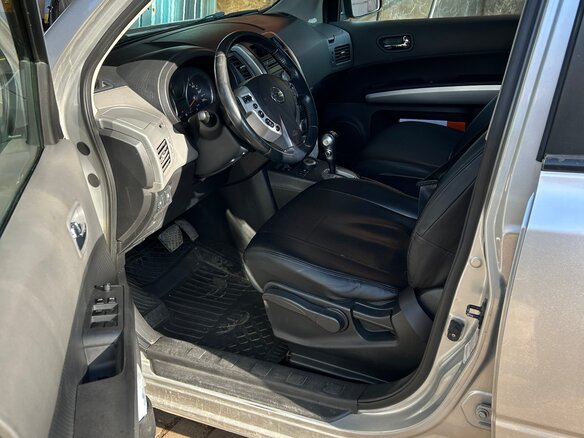 2008 Nissan X-Trail II, серебристый, 1050000 рублей - вид 4