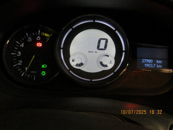 2012 Renault Fluence I, чёрный, 1200001 рублей - вид 37