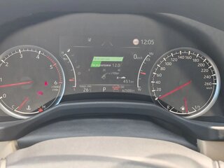 2021 Toyota Land Cruiser 300 Series, серый, 10700000 рублей, вид 2