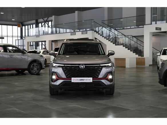 2025 Changan CS35 Plus I Рестайлинг, серебристый, 2839900 рублей - вид 1