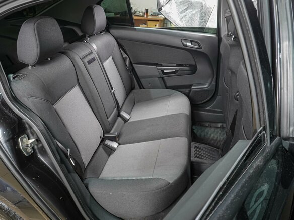 2013 Opel Astra H Рестайлинг, чёрный - вид 6