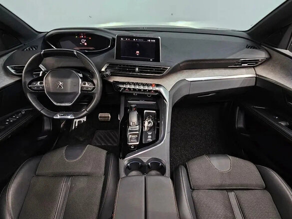 2022 Peugeot 3008 II Рестайлинг, чёрный, 1420000 рублей - вид 4