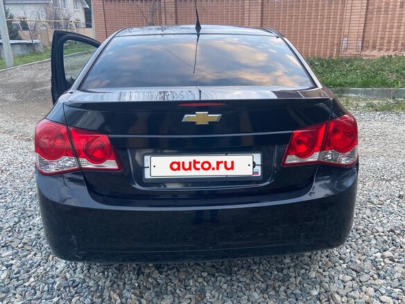 2012 Chevrolet Cruze I Рестайлинг, чёрный, 500000 рублей - вид 2