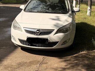2012 Opel Astra J Рестайлинг, белый, 800000 рублей, вид 1