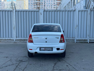 2012 Renault Logan I Рестайлинг, белый, 399000 рублей, вид 3