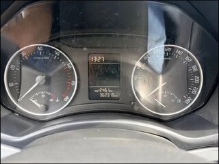2010 Skoda Octavia II (A5) Рестайлинг, серебристый, 580000 рублей, вид 4