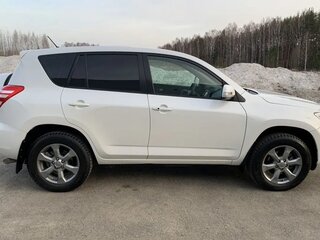 2010 Toyota RAV4 III (XA30) Рестайлинг, белый, 1500000 рублей, вид 3