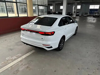 2023 Geely Emgrand II, белый, 875001 рублей, вид 4