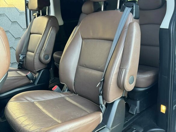 2019 Hyundai Grand Starex I Рестайлинг 2, серый, 3250000 рублей - вид 30