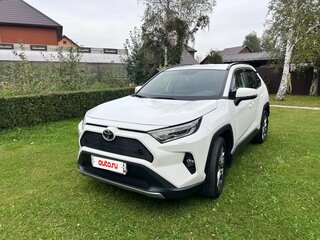 2022 Toyota RAV4 V (XA50), белый, 3200000 рублей, вид 1
