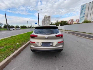 2019 Hyundai Tucson III Рестайлинг, бежевый, 2099000 рублей, вид 3