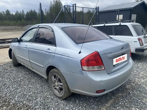 2007 Kia Cerato I Рестайлинг, серебристый, 370000 рублей - вид 2