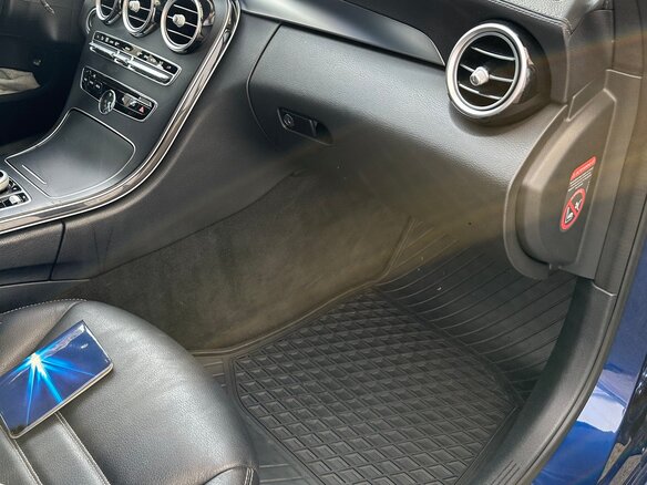 2015 Mercedes-Benz C-Класс 180 IV (W205), синий, 2150000 рублей - вид 12
