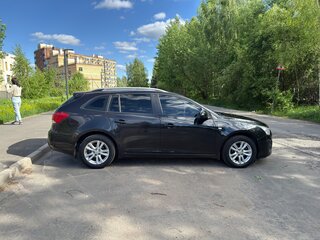 2013 Chevrolet Cruze I Рестайлинг, чёрный, 750000 рублей, вид 4