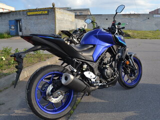 2023 Yamaha MT-03, белый, 660000 рублей, вид 3