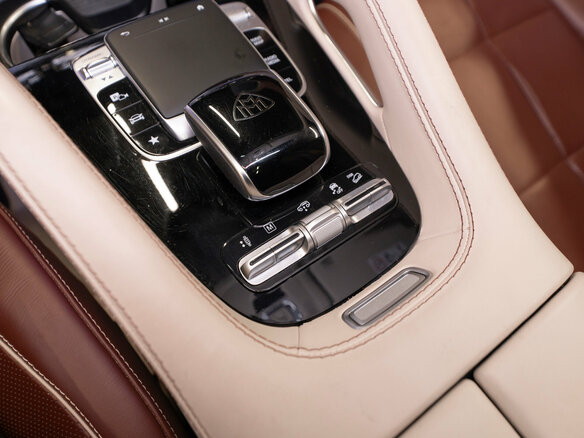 2021 Mercedes-Benz Maybach GLS 600 I, чёрный, 9200000 рублей - вид 27