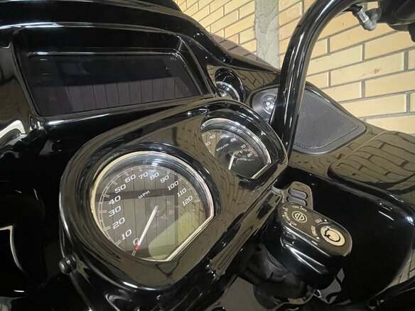 2020 Harley-Davidson Road Glide Special, чёрный, 2000000 рублей - вид 9