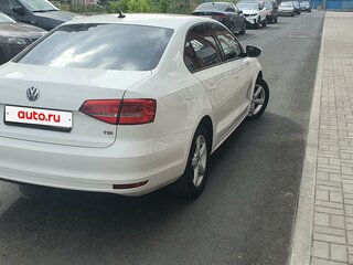 2015 Volkswagen Jetta VI Рестайлинг, белый, 1100000 рублей, вид 4