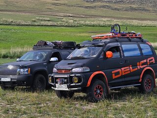 1997 Mitsubishi Delica IV, чёрный, 2000000 рублей, вид 3