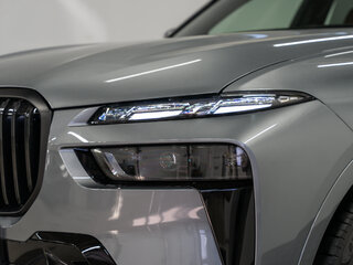 2026 BMW X7 40i I (G07) Рестайлинг, серый, 16700000 рублей, вид 2
