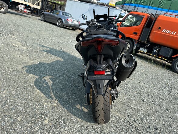 2022 Yamaha TMAX, синий - вид 19