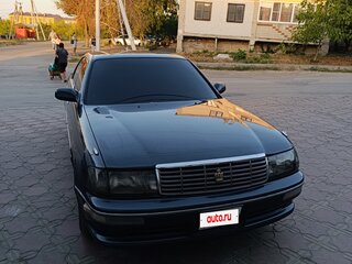 1995 Toyota Crown X (S150), серый, 650000 рублей, вид 2
