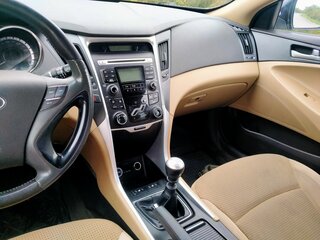 2010 Hyundai Sonata VI (YF), синий, 800000 рублей, вид 4