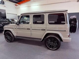 2025 Mercedes-Benz G-Класс 450 d III (W465) Рестайлинг, серый, 20890000 рублей, вид 2