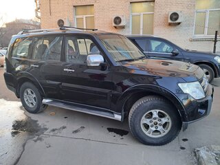 2008 Mitsubishi Pajero IV, чёрный, 1900000 рублей, вид 2