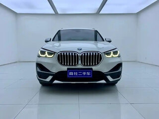 2022 BMW X1 Long 20Li sDrive II (F48) Рестайлинг, белый, 1537000 рублей, вид 2