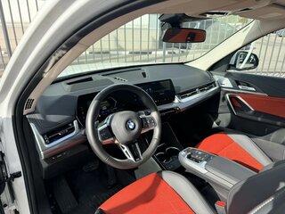 2025 BMW X1 Long 25Li xDrive III (U11/U12), белый, 5480000 рублей, вид 4