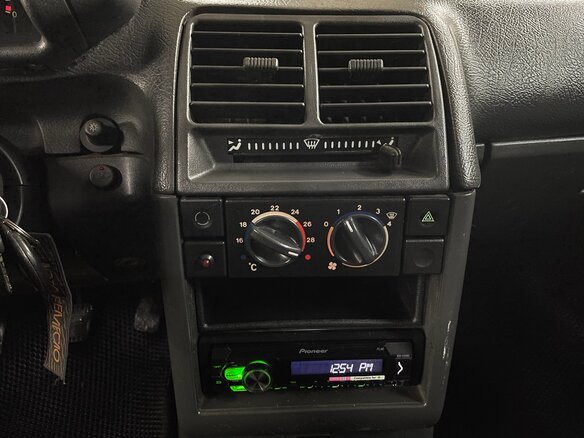 2005 Lada (ВАЗ) 2110, серый, 140000 рублей - вид 10