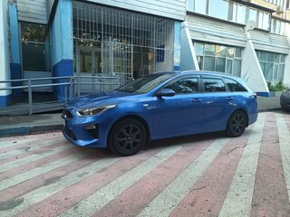 2020 Kia Ceed III, синий, 1565000 рублей, вид 5