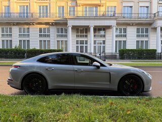 2025 Porsche Panamera GTS III, серый, 25500000 рублей, вид 4