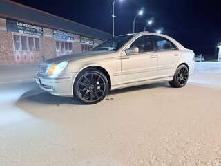2000 Mercedes-Benz C-Класс 320 II (W203), серебристый, 950000 рублей, вид 5