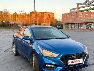 2017 Hyundai Solaris II, синий, 1310000 рублей, вид 3