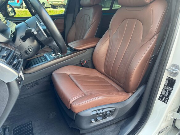2016 BMW X5 40d III (F15), белый, 4840000 рублей - вид 24