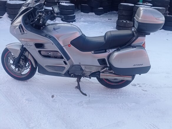 1995 Honda ST 1100, серебристый, 360000 рублей - вид 4