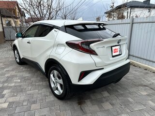 2018 Toyota C-HR I, белый, 2299000 рублей, вид 2
