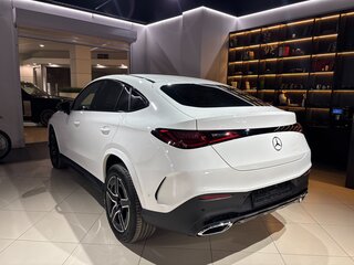 2026 Mercedes-Benz GLC Coupe 260 II (C254), белый, 7997000 рублей, вид 4