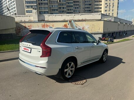 2019 Volvo XC90 II Рестайлинг 1, белый, 4330000 рублей, вид 4
