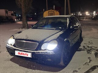 2001 Mercedes-Benz C-Класс 240 II (W203), синий, 950000 рублей, вид 4