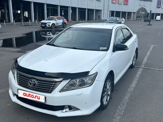 2013 Toyota Camry VII (XV50), белый, 1400000 рублей, вид 4
