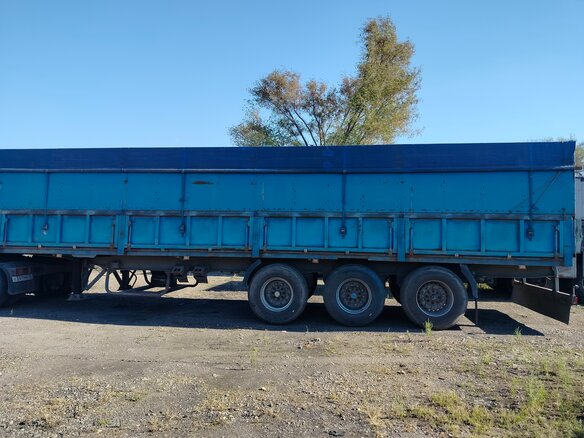 2005 Renault Premium, красный, 1700000 рублей - вид 4
