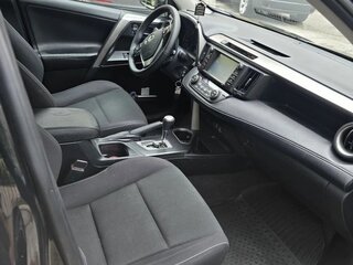 2017 Toyota RAV4 IV (XA40) Рестайлинг, чёрный, 1950000 рублей, вид 5