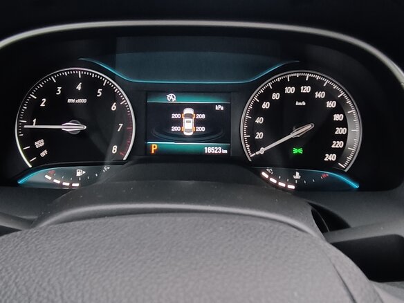 2022 Buick Excelle III Рестайлинг, белый, 1400000 рублей - вид 2